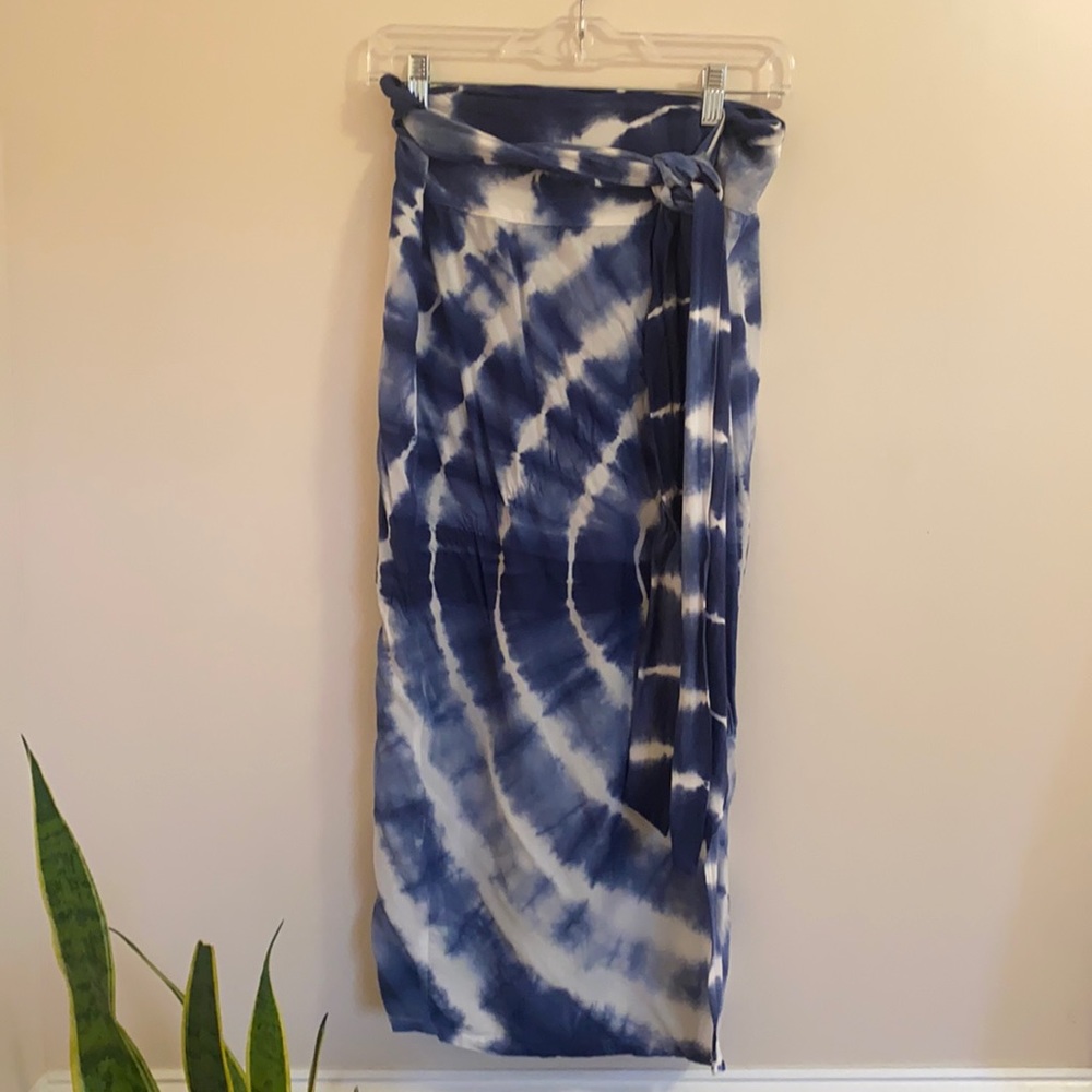 Vici Tie dye maxi skirt